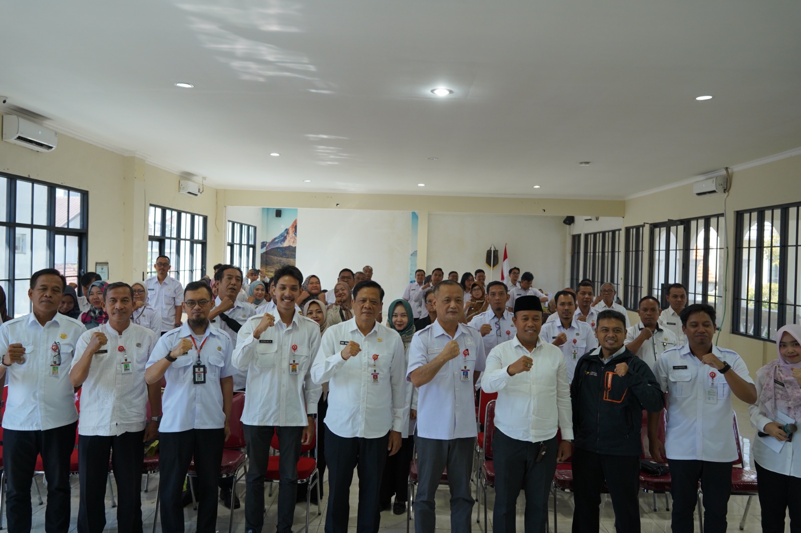 Diskominfo Semarang Sosialisasikan Aplikasi SDGS dan SAVIRA di Semarang Tengah Guna Perkuat Pelayanan Prima